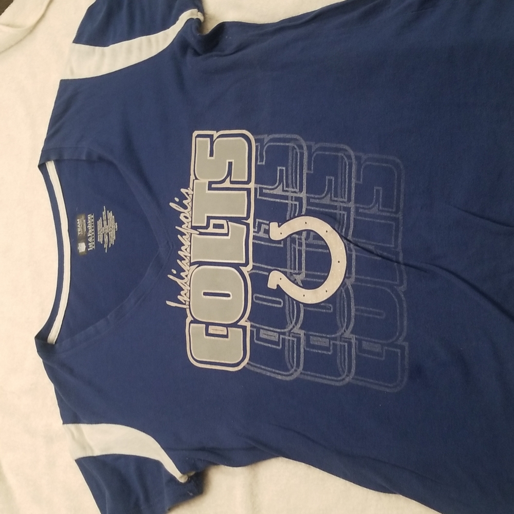 Vintage Indianapolis Colts NFL Football Blue Tee Size Large Great Condition
